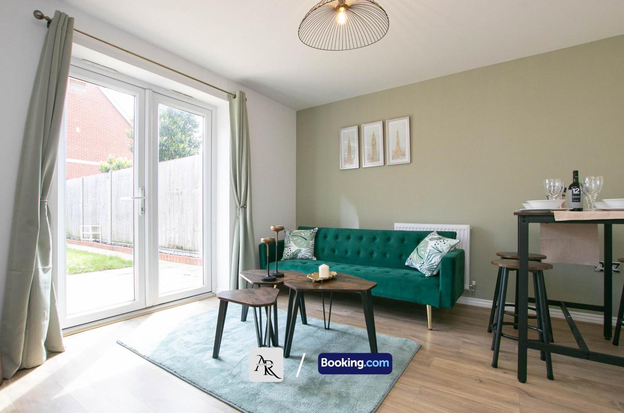 Cozy House By Ar Properties Short Lets & Serviced Accommodation Colchester Kültér fotó