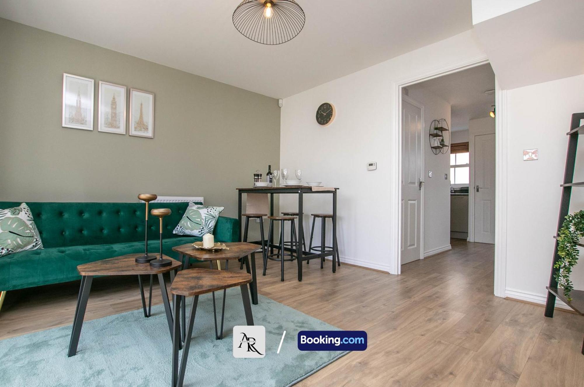 Cozy House By Ar Properties Short Lets & Serviced Accommodation Colchester Kültér fotó